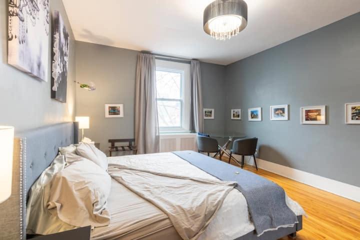 Great Location Large Kings Downtown Apartamento